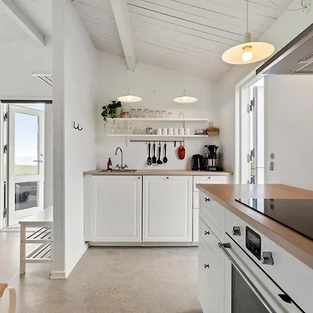 Cozy Coastal Retreat On The Сasa de vacaciones